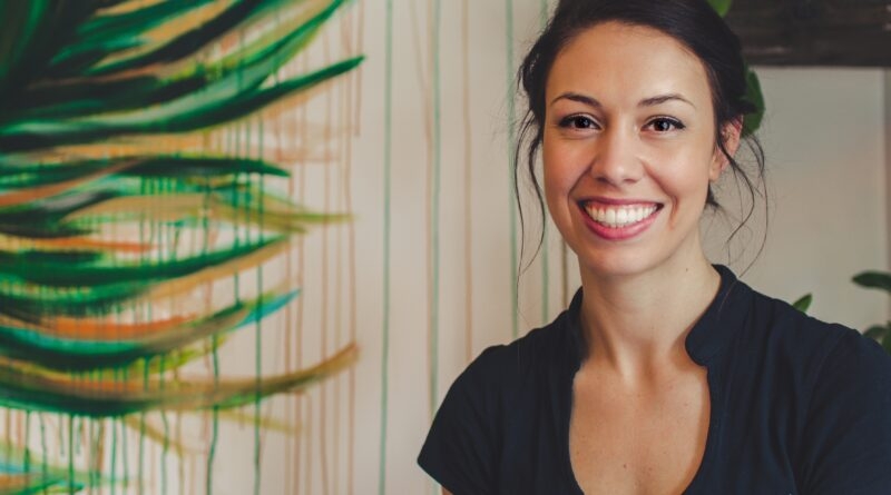 Kate Browne Ambassadeur songbird massagewax