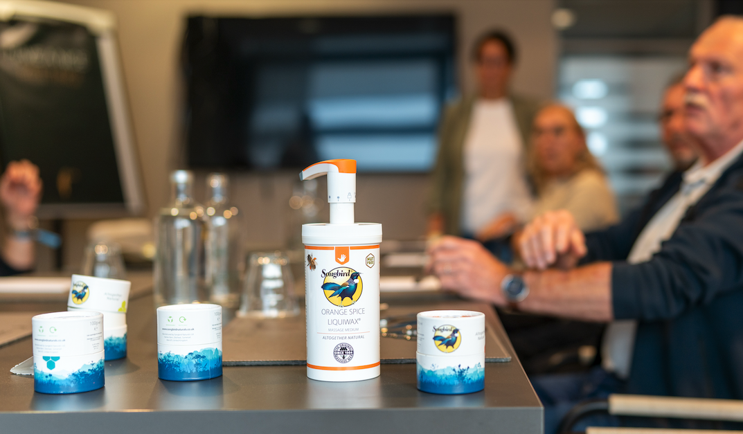 Massagewax uitgelegd | Meer grip en controle in je behandeling